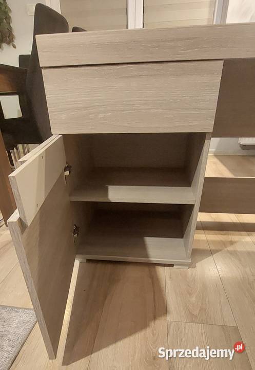 Biurko z kolekcj Madras Meble Wójcik 128cm Biurka Lublin