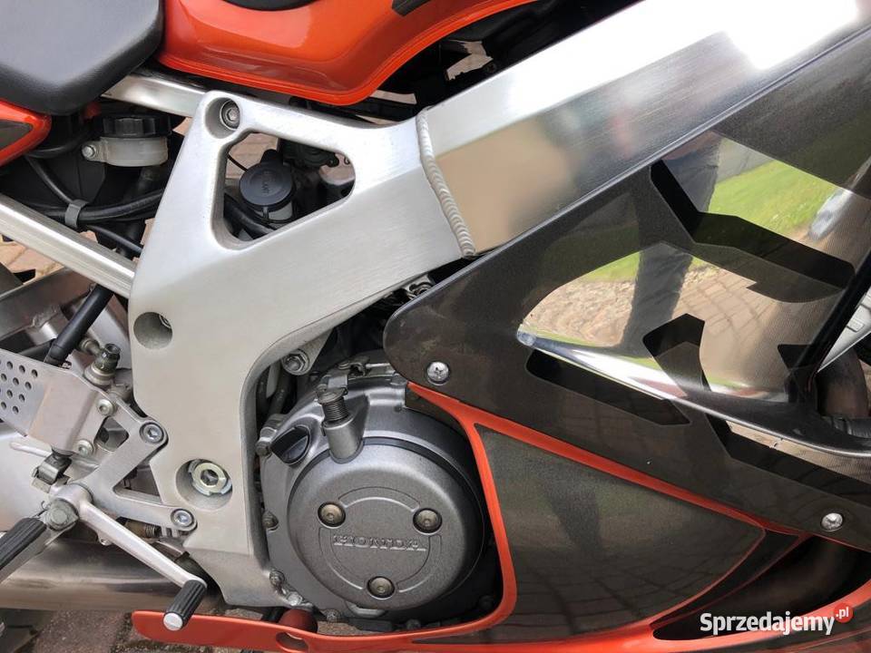 Honda CBR 900 RR benzyna Starogard Gdański sprzedam