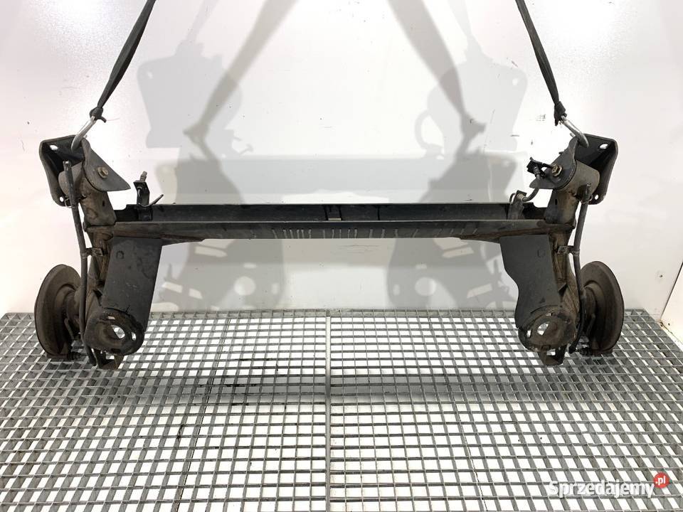 BELKA TYŁ SKODA RAPID Hatchback TYLNA