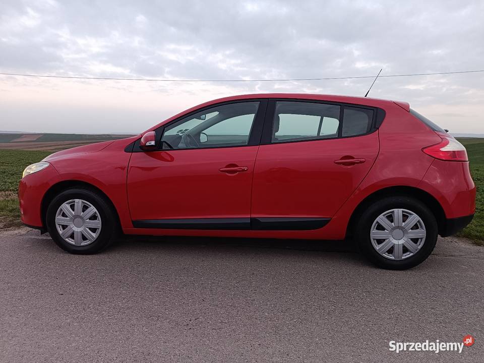 Renault Megane III 16 16V 101 142000 2009 z CD Przeworsk sprzedam