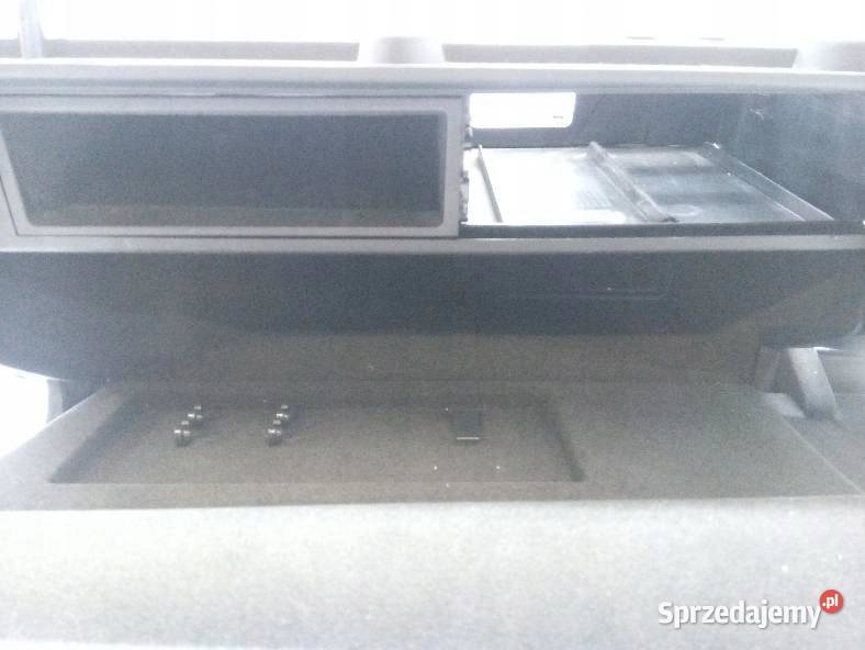SCHOWEK PRAWY PASAŻERA Audi A8 II 20022010 D3 osobowe