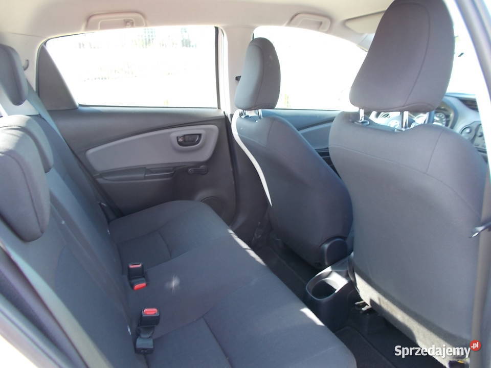 TOYOTA YARIS 10 benzynasalon Polska elektryczne szyby Dębica