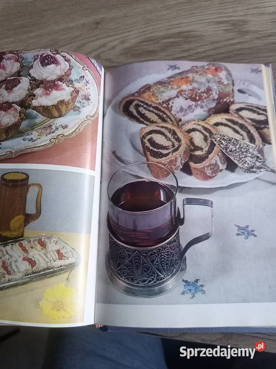 Książka kucharska 2 1977 kuchnia polska wdanie Kozłów Biskupi
