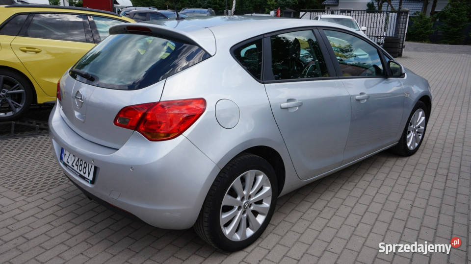 Opel Astra zarejestrowany ubezpieczony Gwarancja Zielona Góra