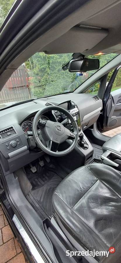 Sprzedam Opla Zafire b 19 CDTI 2008r Zafira Chełmek