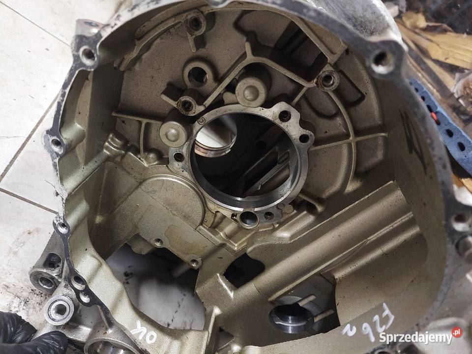 Yamaha FZ6 S1 j507e blok silnika kartery tuleje