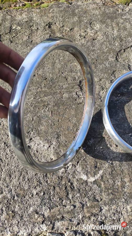 Ramka lampy przedniej Skoda 100s Cieszyn sprzedam