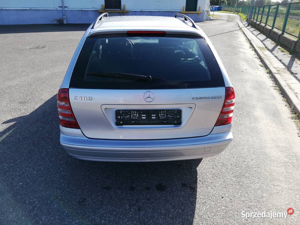 MERCEDES BENZ CKLASA KOMBII W203 18 benzyna elektryczne szyby Hryniewicze sprzedam