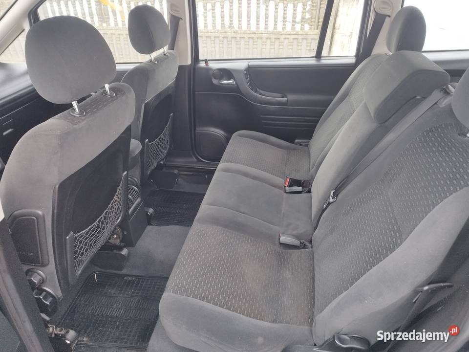 Ładny Opel Zafira 18 benzyna 2002 7 osobowy Jarocin