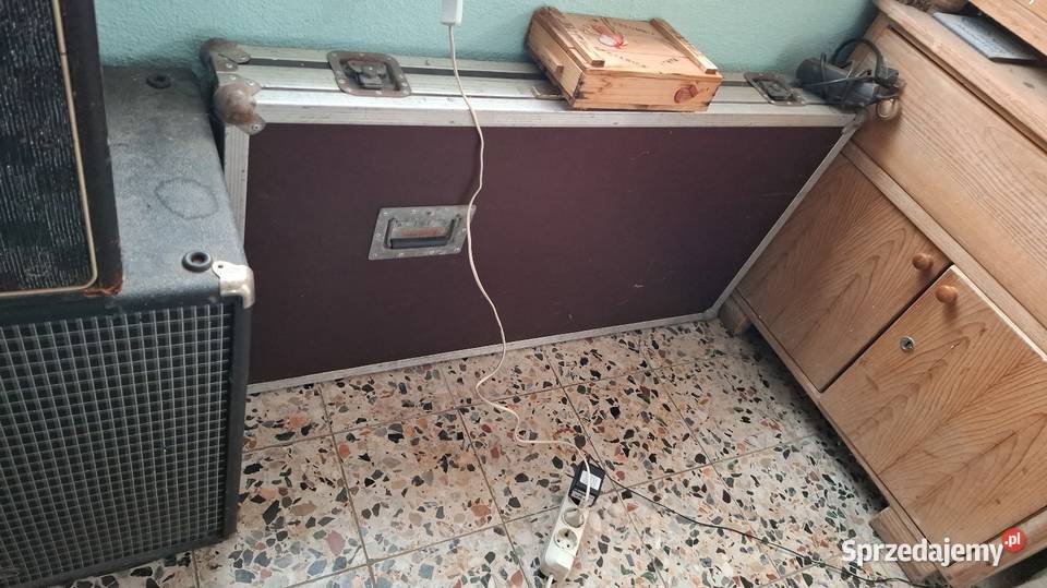 Mixer marki Soundcraft spirit4live Ciasna