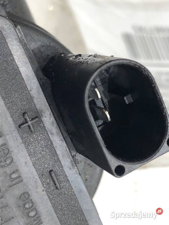 DODATKOWA POMPA WODY RENAULT MEGANE III 14 130 osobowe sprzedam