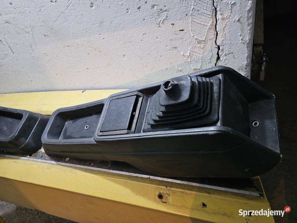 Tunel środkowy Vw Passat B2 32b