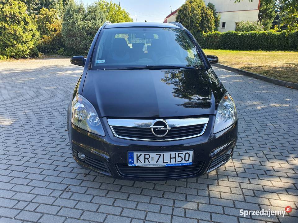 OPEL ZAFIRA 18 BENZYNA GAZ 7OSOBOWA aluminiowe felgi sprzedam