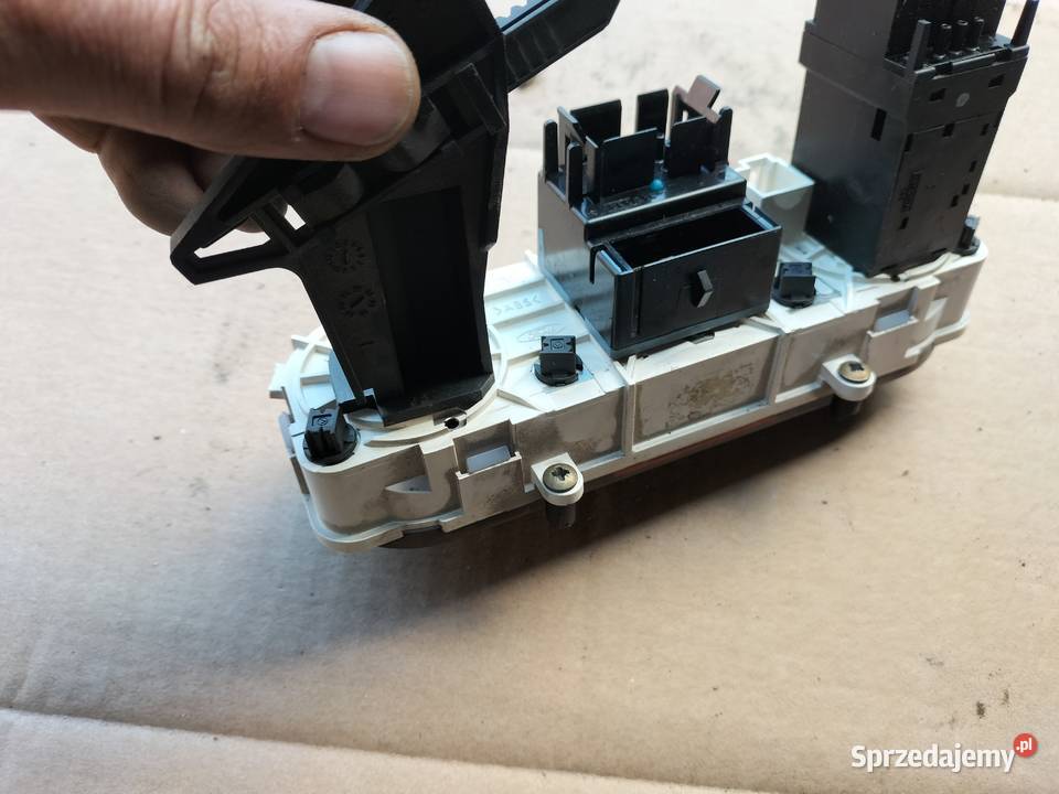 PANEL NAWIEWU KLIMATYZACJI FORD MONDEO MK2 MK 2 Wyposażenie wnętrza Kamień-Kolonia