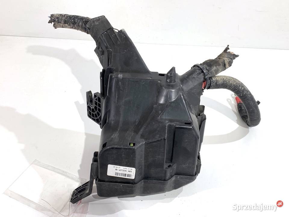 SKRZYNKA BEZPIECZNIKÓW FORD TRANSIT COURIER