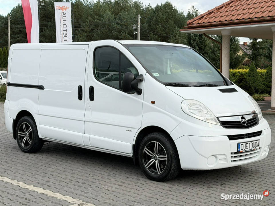 Opel Vivaro 20 115 L1H1 Furgon Blaszak Opel Widełki
