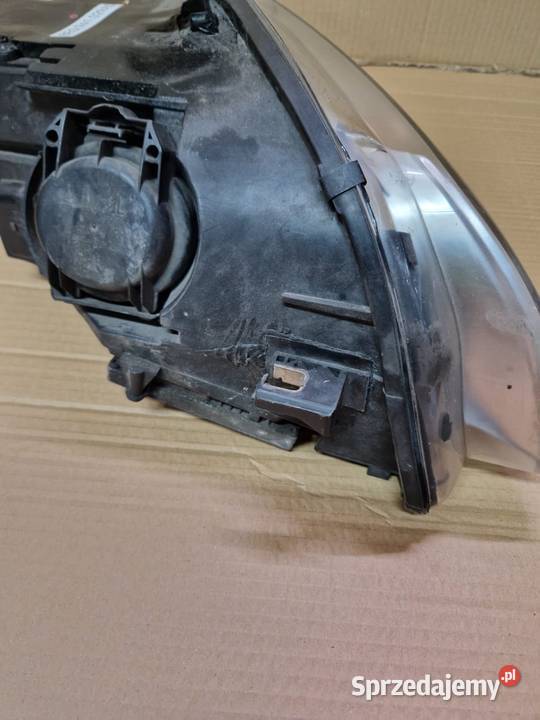 Lampa lewy przód bixenon biksenon Audi a4 b7 lewe Kopacz