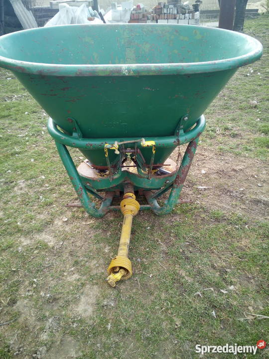 Rozsiewacz nawozu Amazone AZS 400 dwu talerzowy nieuszkodzony Częstoborowice