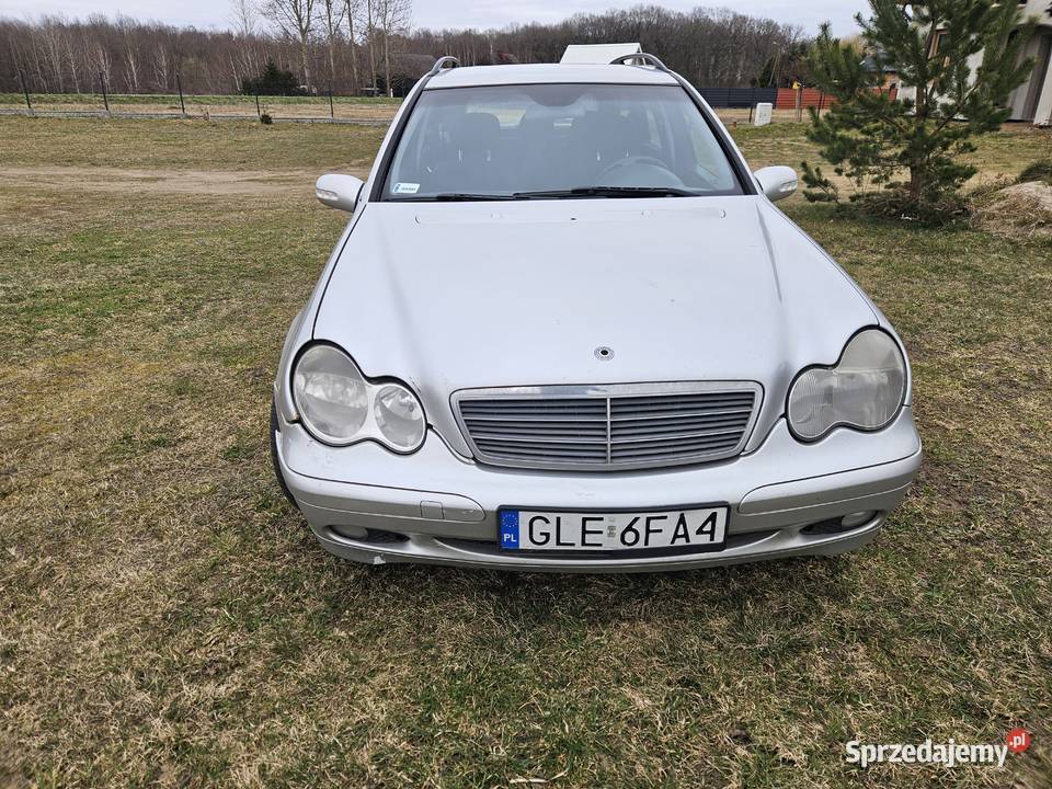 Mercedes C klasa 22CDi kombi hak