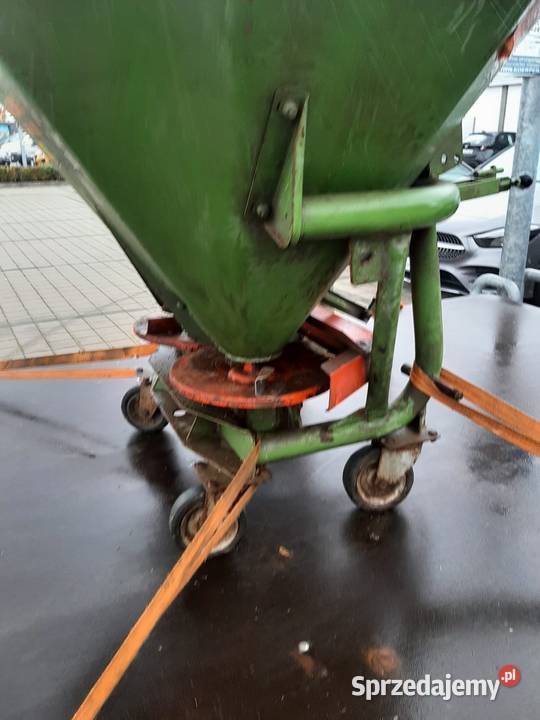 Rozsiewacz nawozu Amazone ZAF 402 Kłodzko
