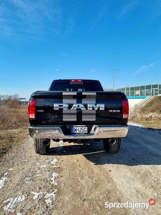 Dodge Ram 1500 57HEMILPG salon bezwypadkowy mały automatyczna sprzedam