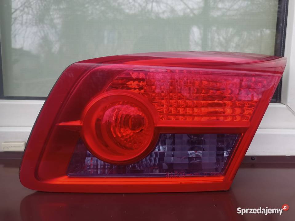 Renault Vel Satis lampa tył tylna prawa w klapę Sieradz