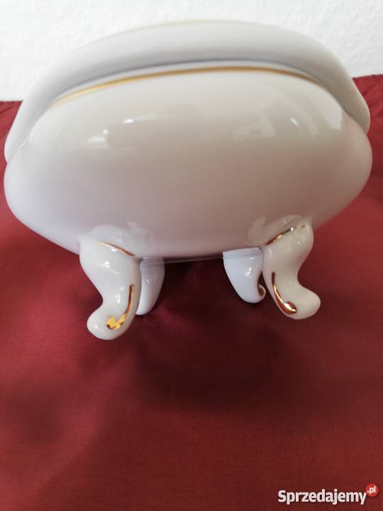 Bombonierka puzderko na nóżkach porcelana Gorlice