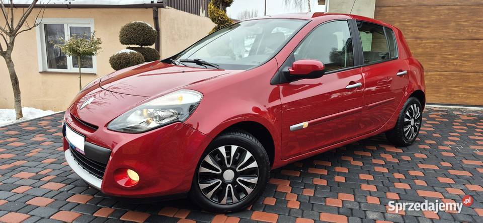RENAULT CLIO 2011 LIFT 5 DRZWI 1 WŁ 12 101 NOWE gniazdo USB Tarnów