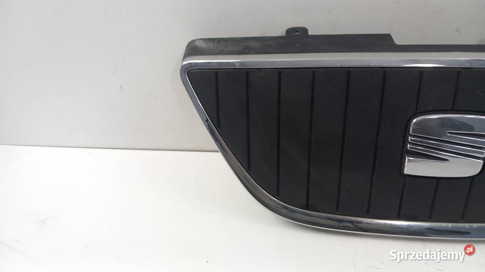 SEAT IBIZA IV 6J J ATRAPA GRILL osobowe
