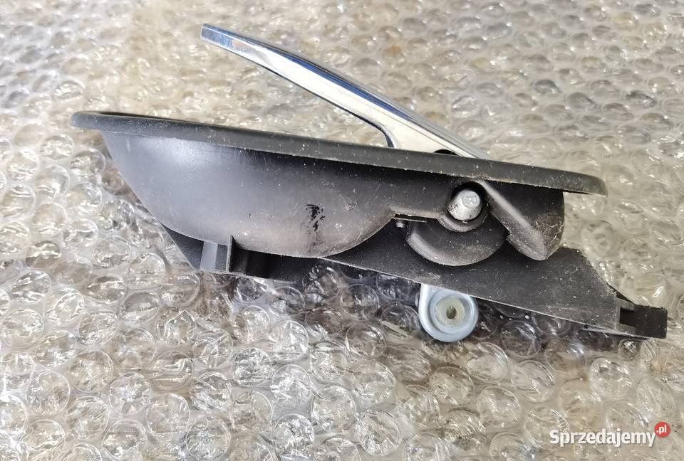 BMW E39 klamka wewnętrzna prawa 8 226 050 Osięciny sprzedam