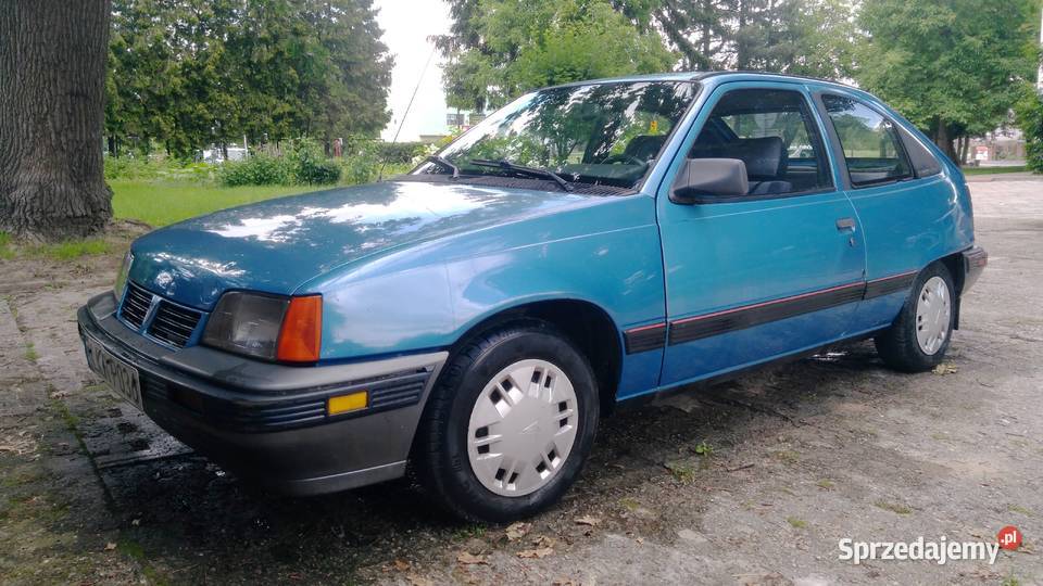 Pontiac Le Mans IV 16 74 54kW 1989 1600cm3 Zakrzówek