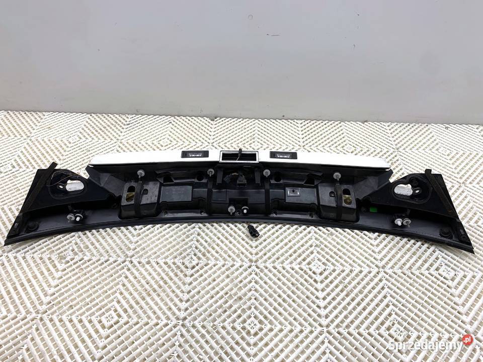 LISTWA KLAPY TYŁ AUDI A7 4G Hatchback 1018 osobowe