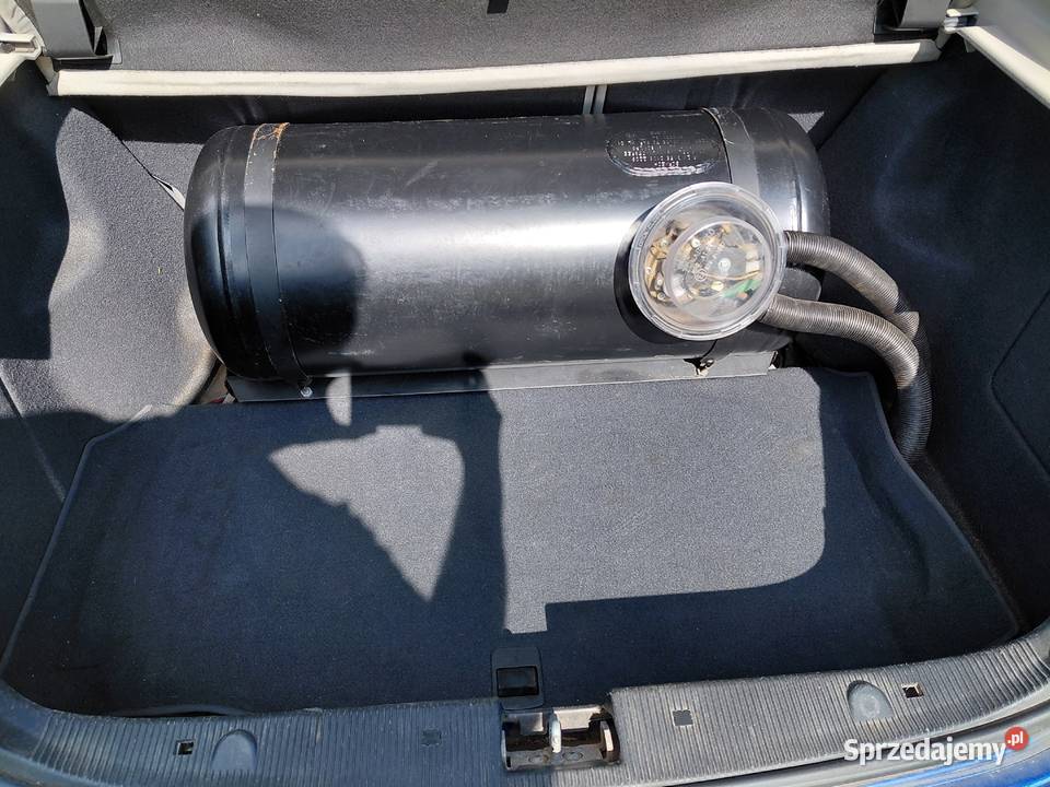 Mercedesa sportowy cupe Rok produkcji 2001 Bielawa