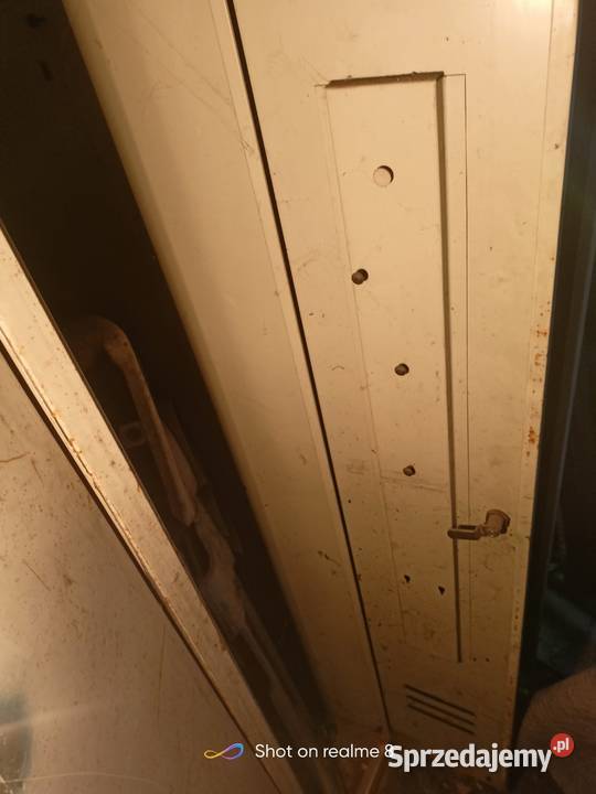 Szafka metalowa potrójna ubraniowa wędzarnia BHP