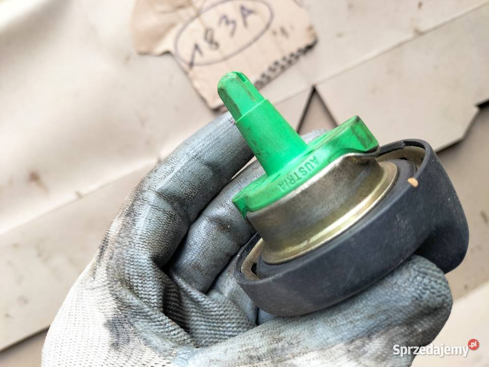 BMW E46 KOREK ZBIORNIKA PALIWA BAKU Kamień-Kolonia