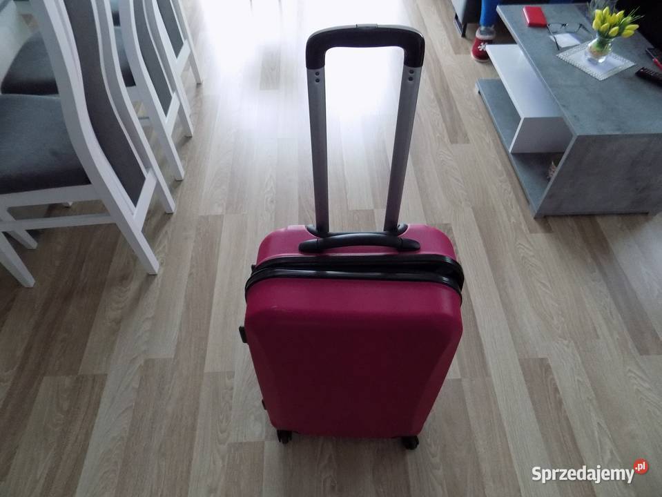 PODRÓŻNA WALIZKA