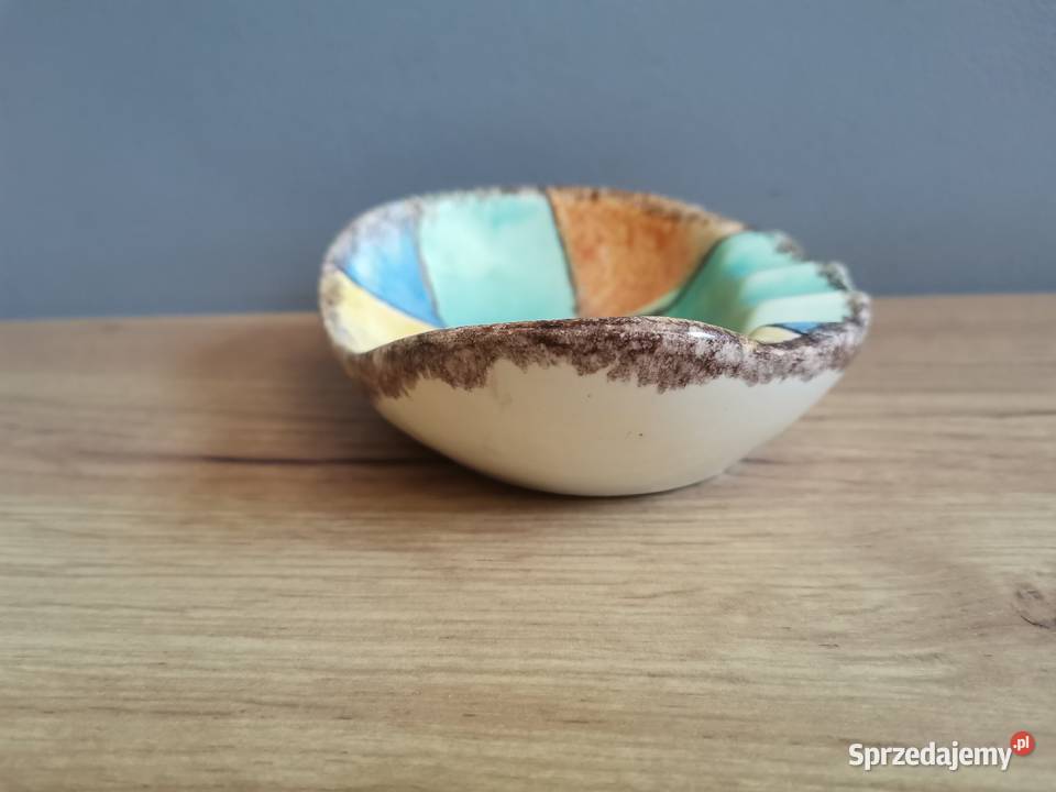 Stara nieużywana popielniczka Pikasiak porcelana śląskie