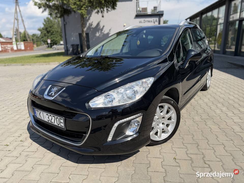 Śliczny Peugeot 308 SW 156 Panoramiczny Dach 7