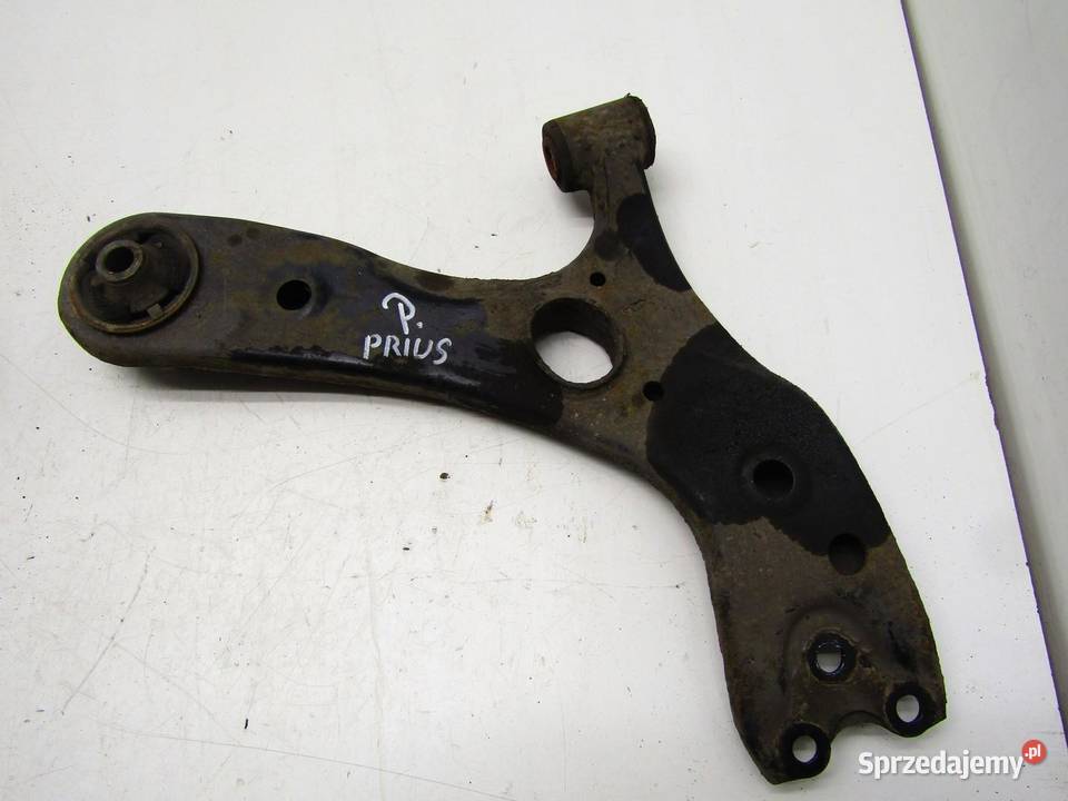 WAHACZ PRAWY PRZÓD 18 HYBRID TOYOTA PRIUS III
