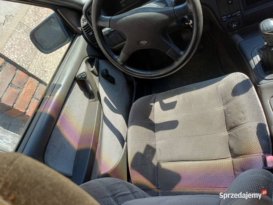 Opel omega A kombi 24 c20ne c24ne części maska