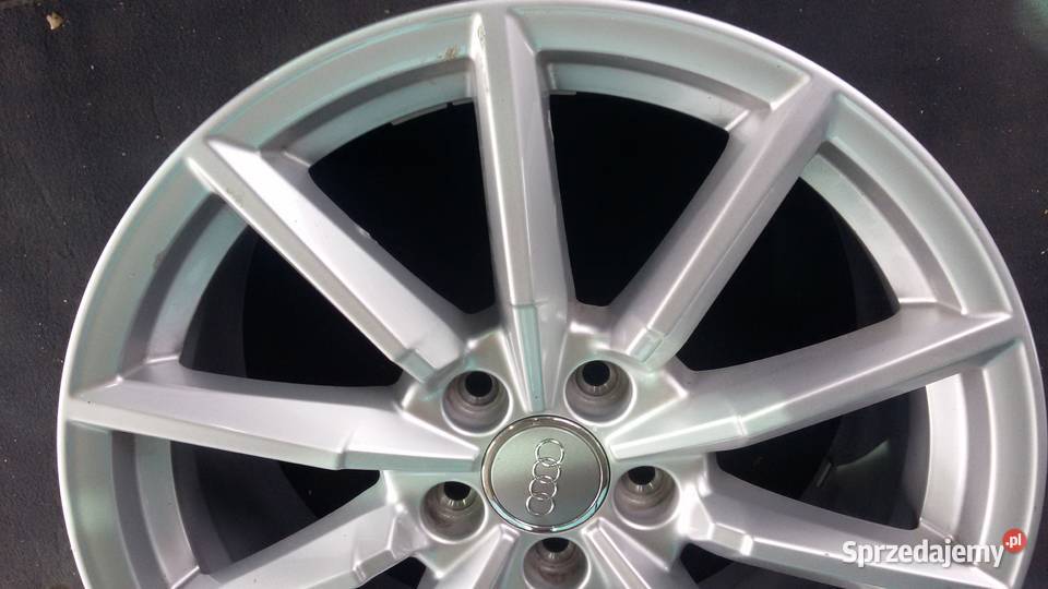 Felga aluminiowa Audi 8S0 601 025 C sprzedam