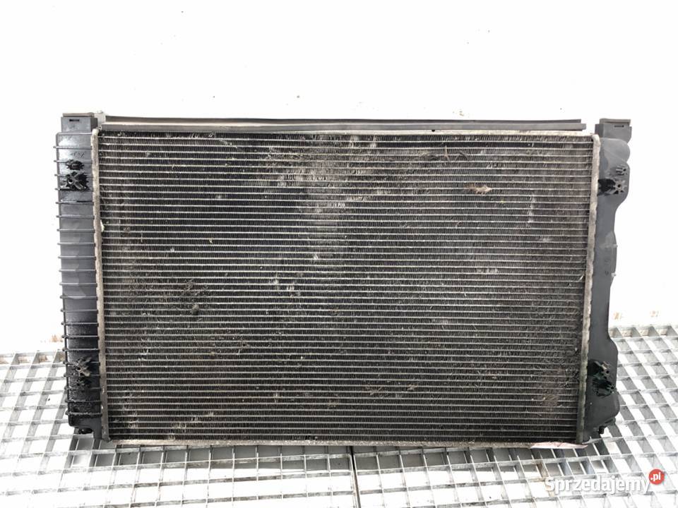 CHŁODNICA WODY AUDI A6 C6 20 140 4F0121251R 0411 Chłodnie wody podkarpackie sprzedam