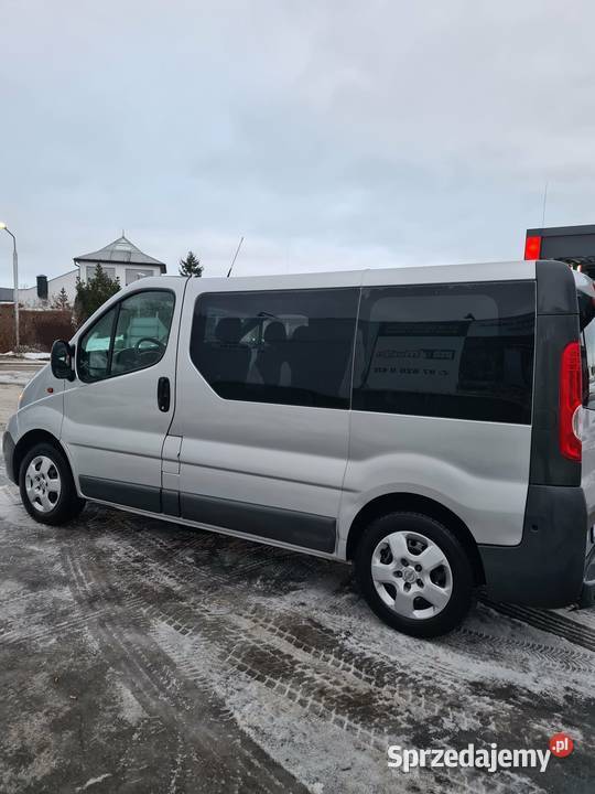 Opel Vivaro z windą niepełnosprawnych Ełk