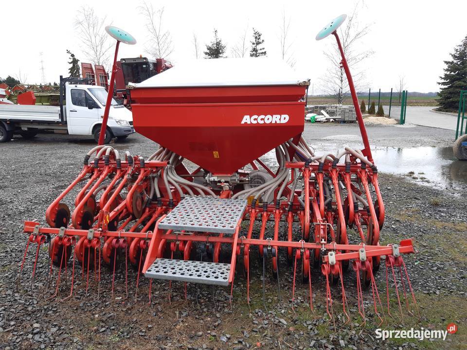 Siewnik zbożowy Accord talerzowy dolnośląskie