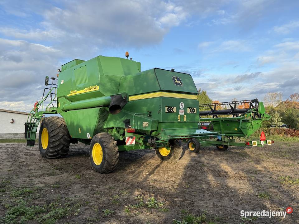 Sprzedam kombajn zbożowy John Deere 1550 WTS Czujniki strat ziarna Piecki