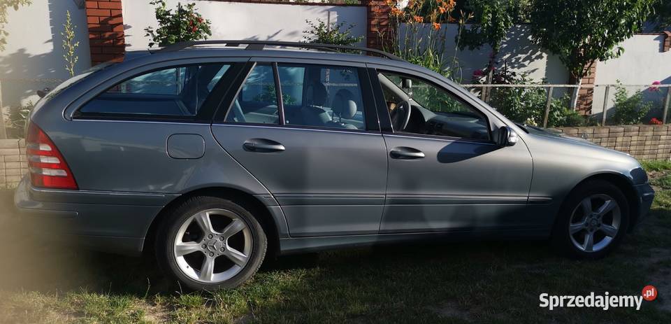 Sprzedam Mercedesa klasa C W 203 Kombi 2005r Rok produkcji 2005 Klasa C Jarocin