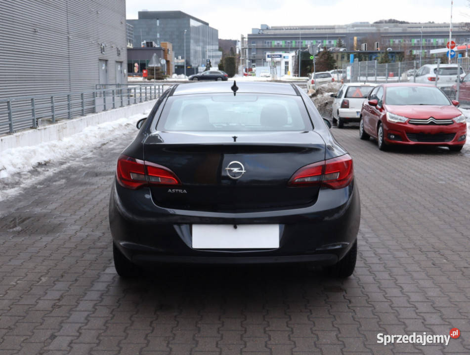 Opel Astra 16 16V podgrzewane fotele Piaseczno