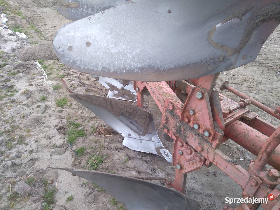 Pług 3 skibowy obrotowy Rozdrażew