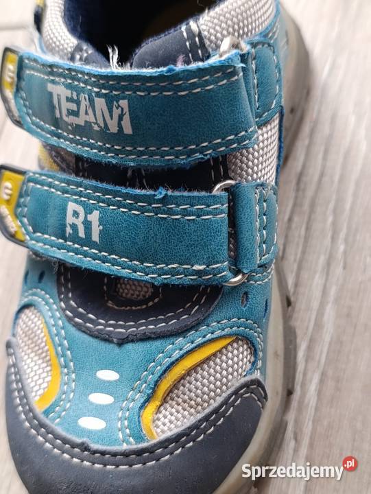 adidasy dziecięce rozmiar 23 długość wkładki 15 Poznań