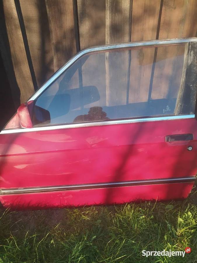Drzwi kompletne BMW e30 lewe Sierakowice